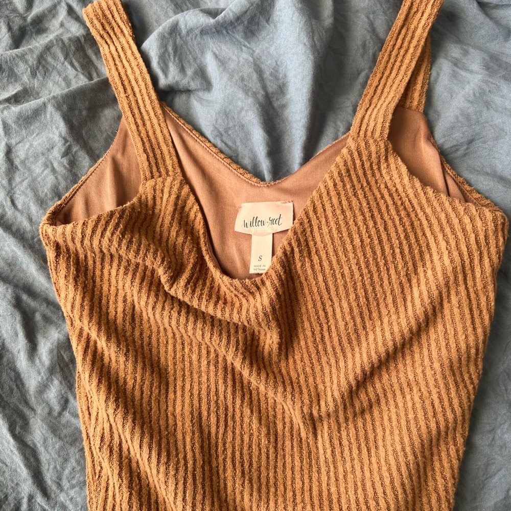 Cropped tank top